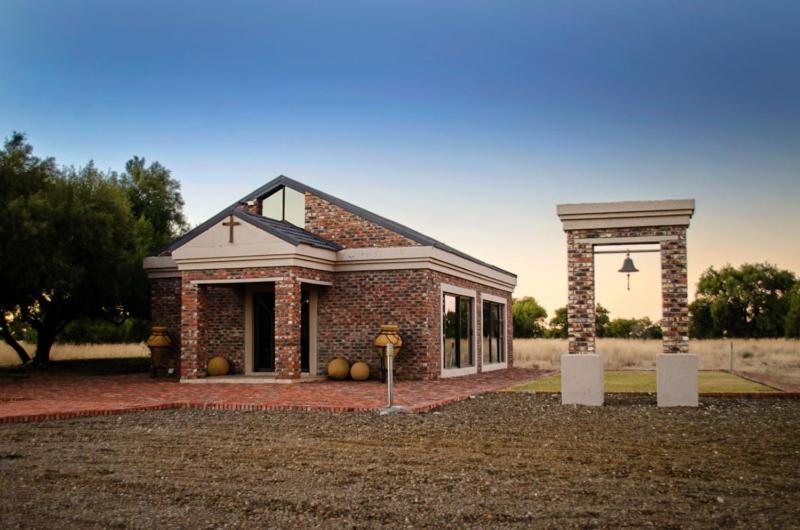 Вилла Almar Exclusive Game Ranch Bloemhof Экстерьер фото
